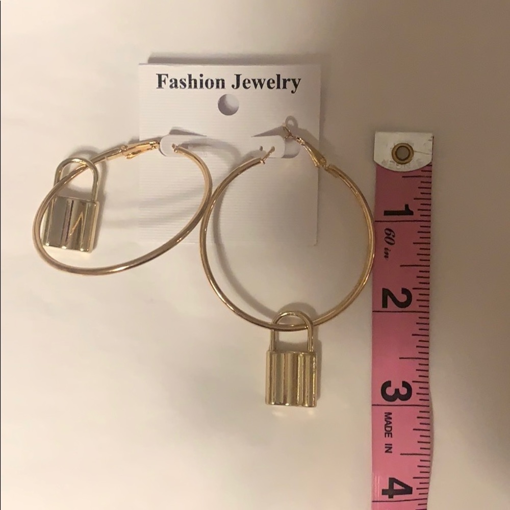 Lock 🔒 Hoop Earrings - Picture 5 of 6